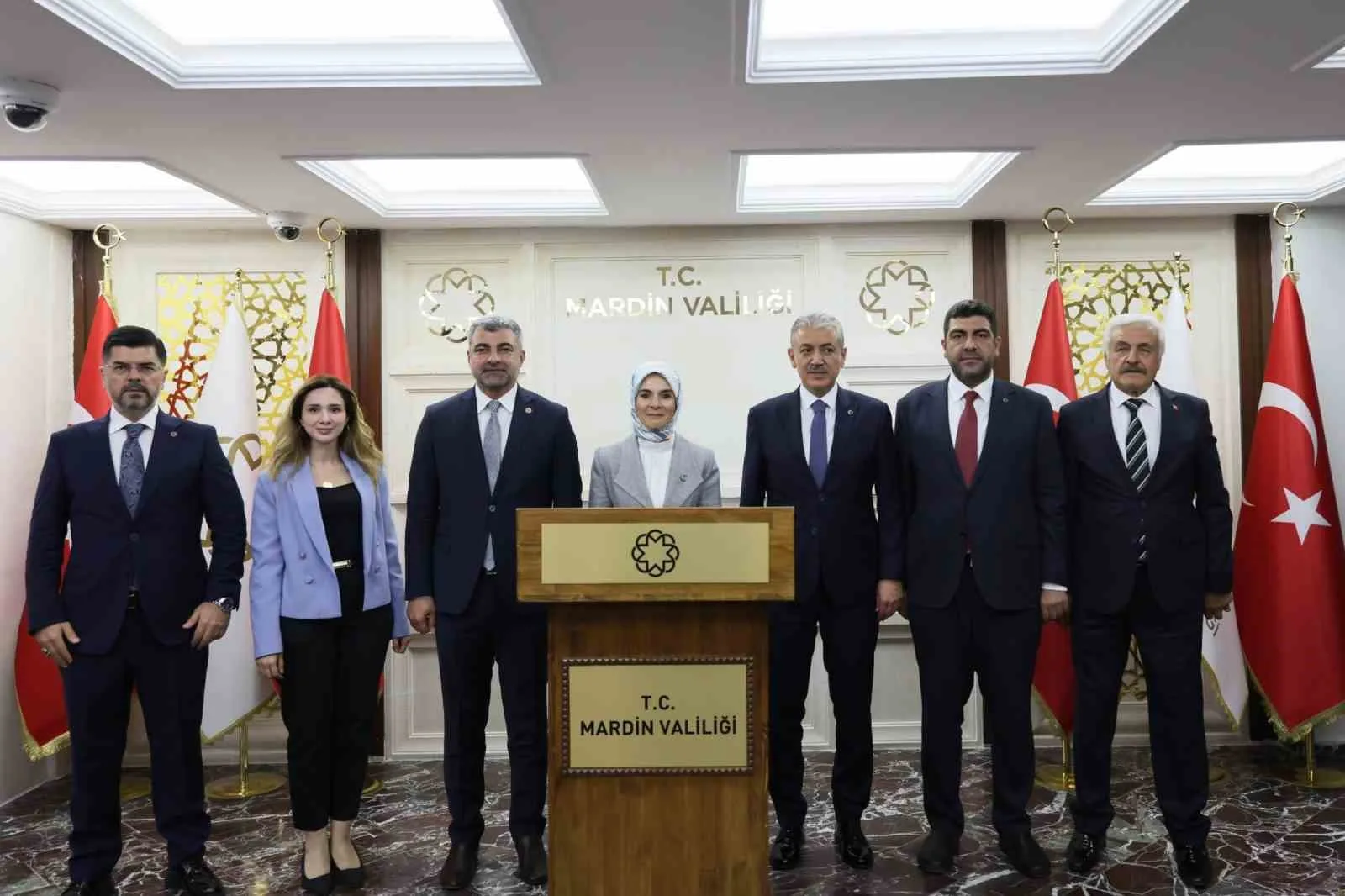 AİLE VE SOSYAL HİZMETLER BAKANI MAHİNUR ÖZDEMİR GÖKTAŞ, VALİLİĞİ ZİYARET ETTİ