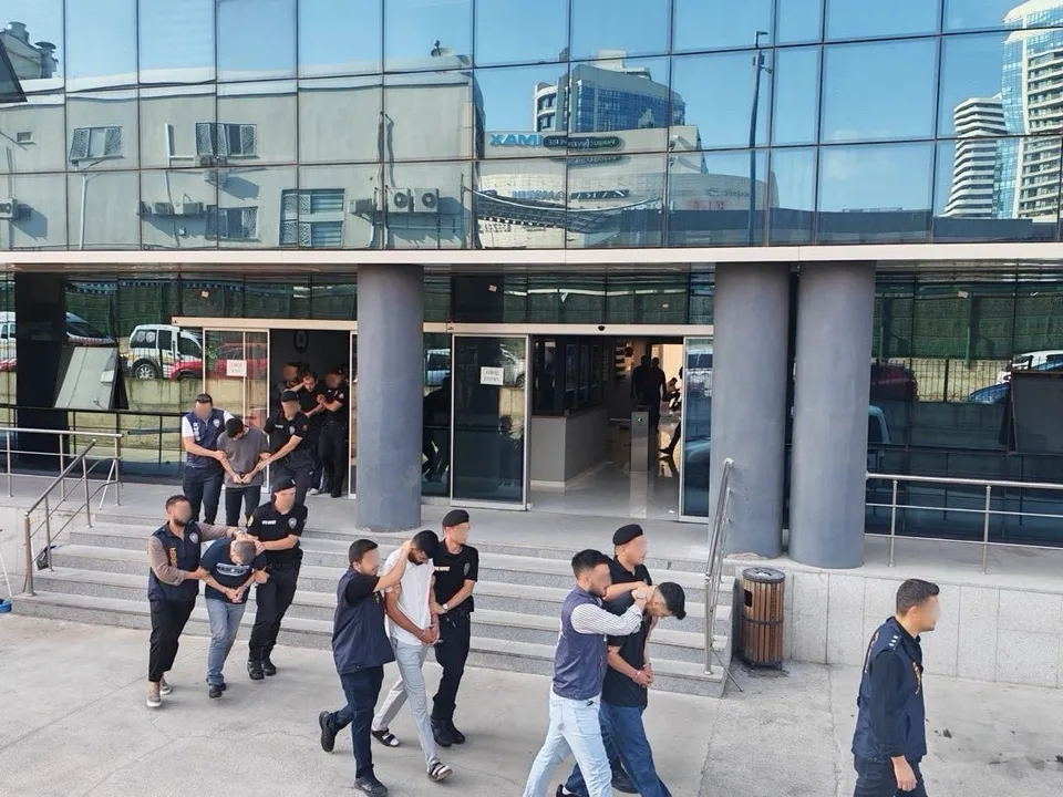 BURSA MERKEZLİ 6 İLDE YATIRIM DOLANDIRICILIĞI OPERASYONU: 16 ŞÜPHELİ YAKALANDI, 8’İ TUTUKLANDI