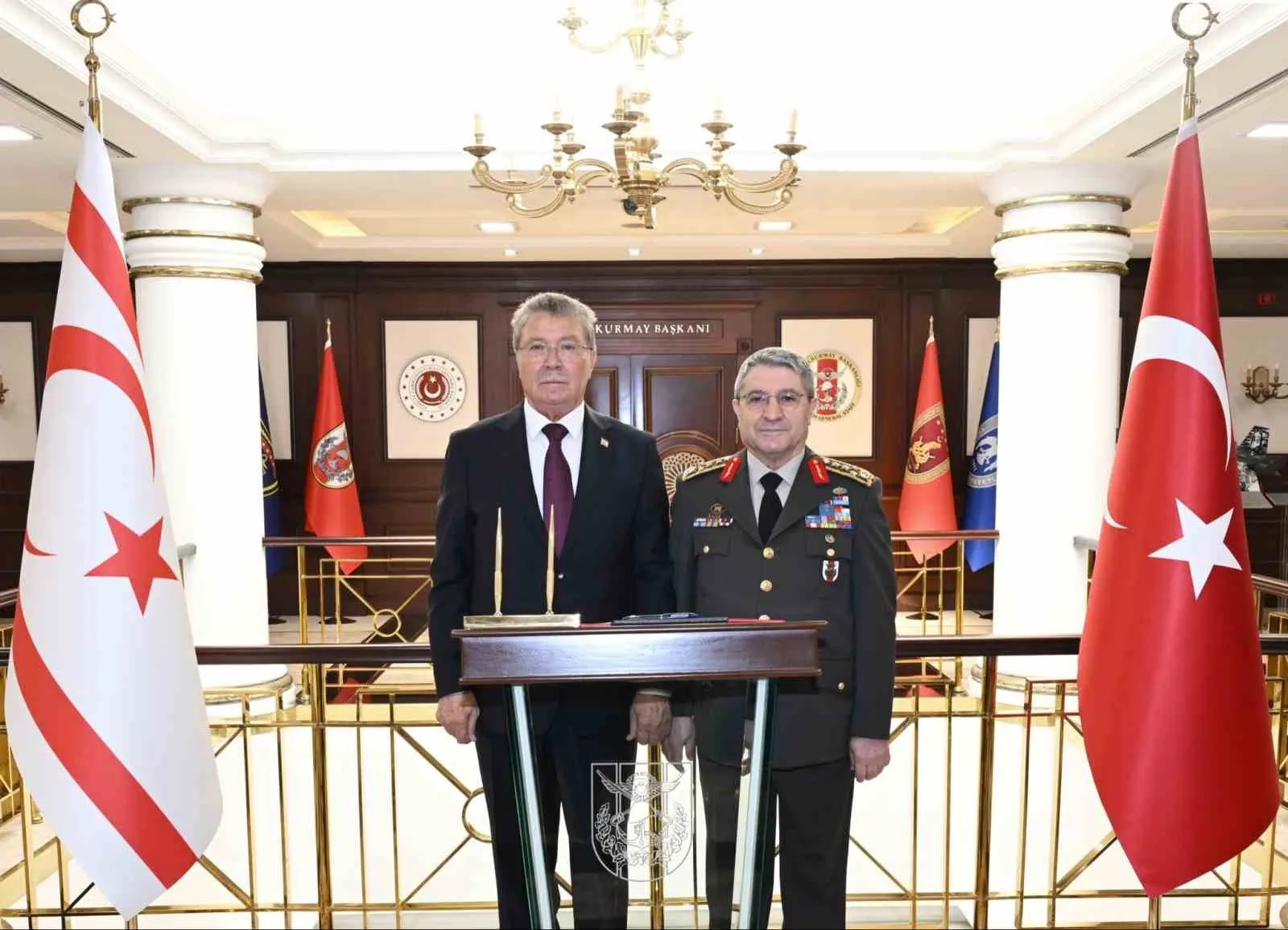 GENELKURMAY BAŞKANI ORGENERAL SELÇUK BAYRAKTAROĞLU, KUZEY KIBRIS TÜRK CUMHURİYETİ (KKTC) BAŞBAKANI ÜNAL ÜSTEL İLE BİR ARAYA GELDİ.