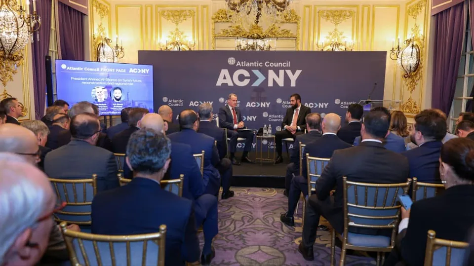 SURİYE DEVLET BAŞKANI AHMED EŞ-ŞARA, BİRLEŞMİŞ MİLLETLER (BM) 81'İNCİ GENEL KURULU MARJINDA ATLANTİK KONSEYİ TARAFINDAN NEW YORK'TA DÜZENLENEN GENİŞ KATILIMLI PANELDE KONUŞTU.