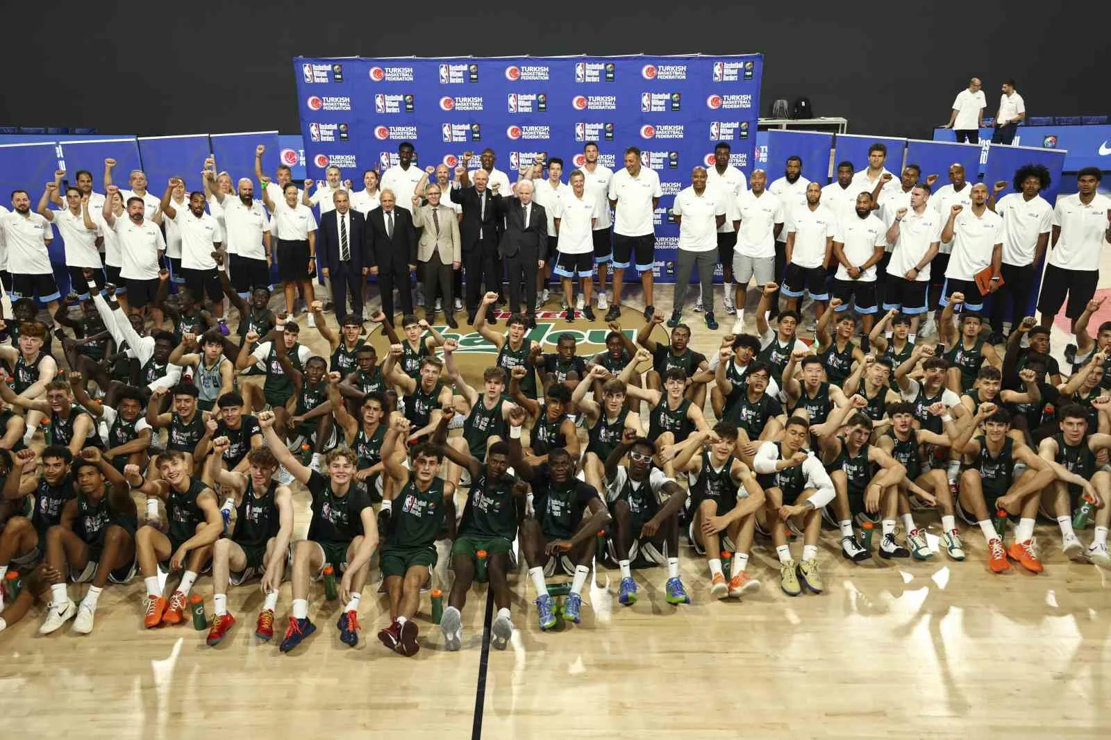 BASKETBALL WİTHOUT BORDERS (BWB) NEXT UP ERKEKLER KAMPI İSTANBUL’DA BAŞLADI