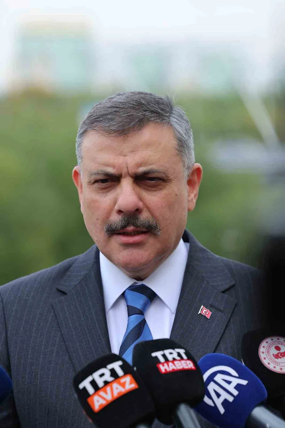 İÇİŞLERİ BAKANI MUSTAFA ÇİFTÇİ, KAZAKİSTAN'IN BAŞKENTİ ASTANA'DA DÜZENLENEN TÜRK DEVLETLERİ TEŞKİLATI 3. İÇİŞLERİ BAKANLARI TOPLANTISI’NIN ARDINDAN BASIN MENSUPLARINA AÇIKLAMALARDA BULUNDU VE GAZETECİLERİN SORULARINI YANITLADI.
