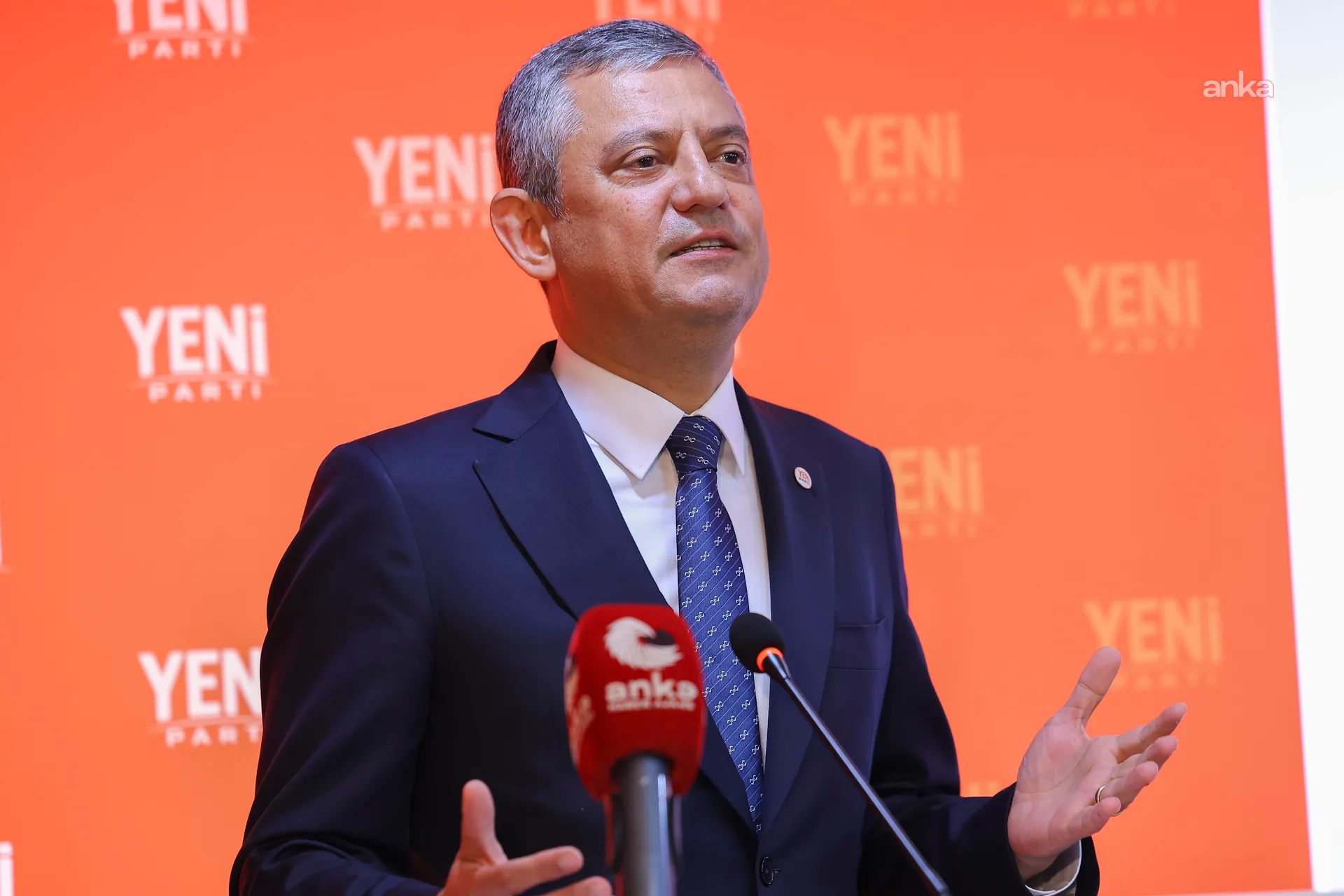 Özgür Özel: “Gireceğim ilk seçimde partiyi iktidar partisi yapmazsam görevimi devredeceğim” — fotoğraf 2