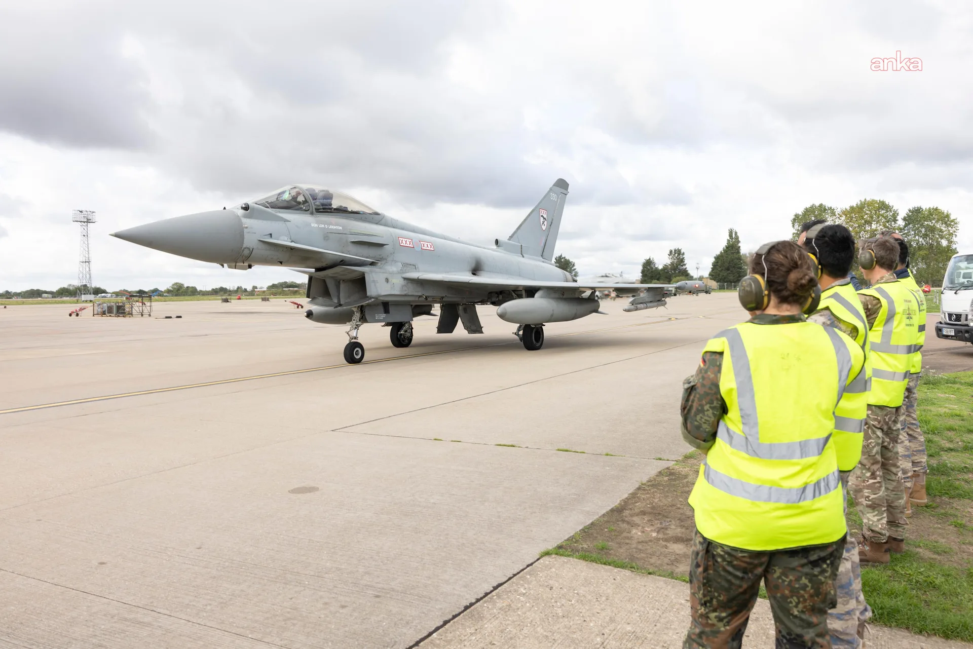 MSB, Eurofighter için İngiltere'de tesis inceledi — fotoğraf 2