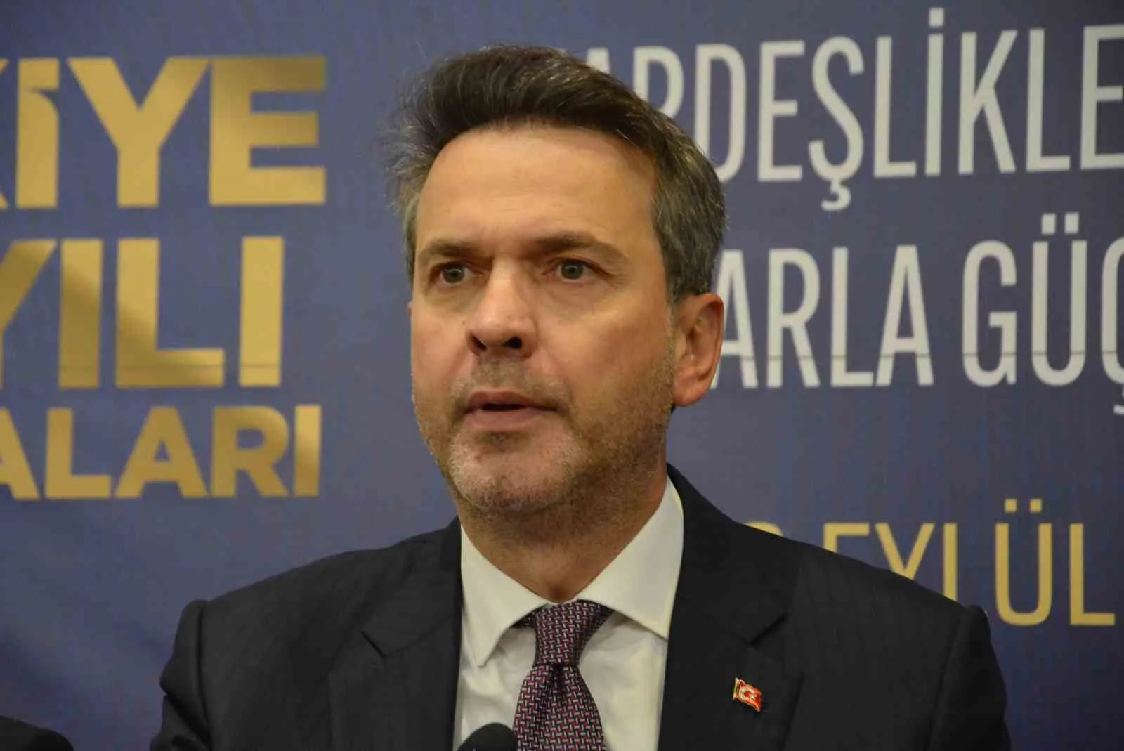 ÇORUM’DA KONUŞAN ENERJİ VE TABİİ KAYNAKLAR BAKANI ALPARSLAN BAYRAKTAR