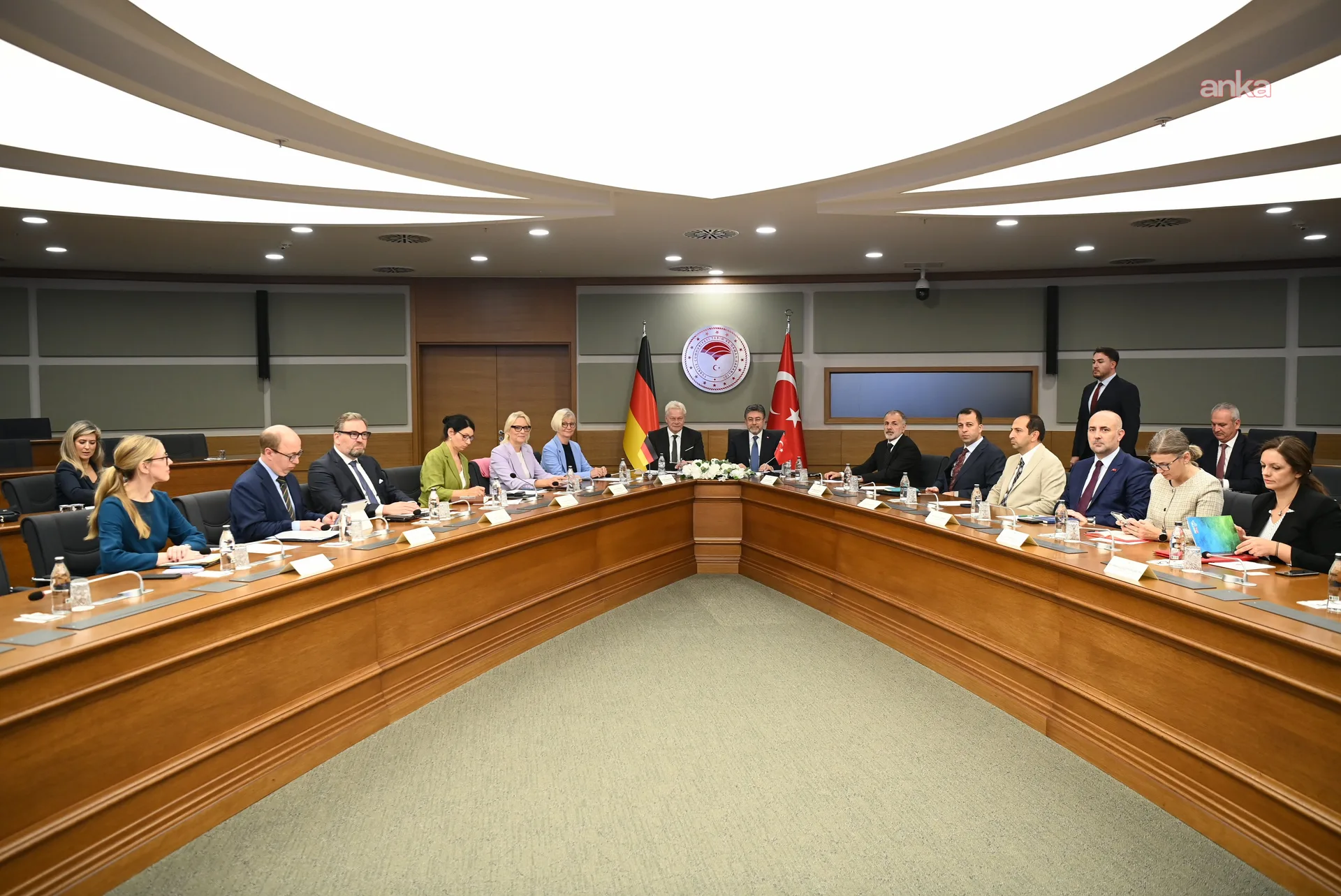 Almanya Federal Tarım, Gıda ve Yurt Bakanı Alois Rainer, Tarım ve Orman Bakanı İbrahim Yumaklı'yı ziyaret etti — fotoğraf 2
