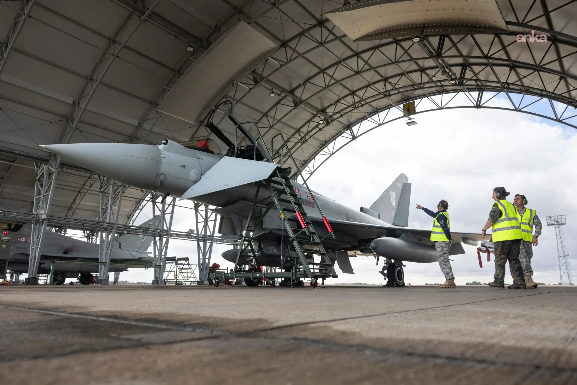 MSB, Eurofighter için İngiltere'de tesis inceledi — fotoğraf 3