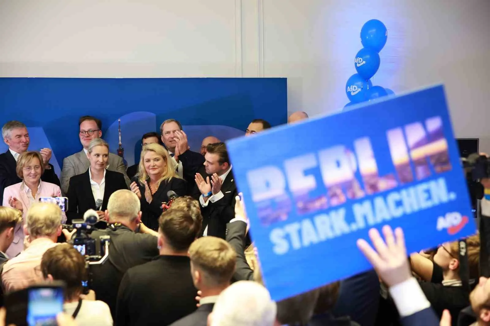 AFD TEŞKİLATI