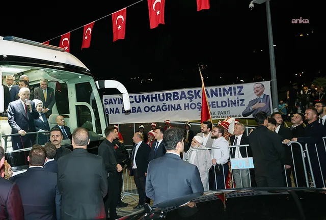 Recep Tayyip Erdoğan seçimleri atlatacaklarına inanıyor — fotoğraf 4