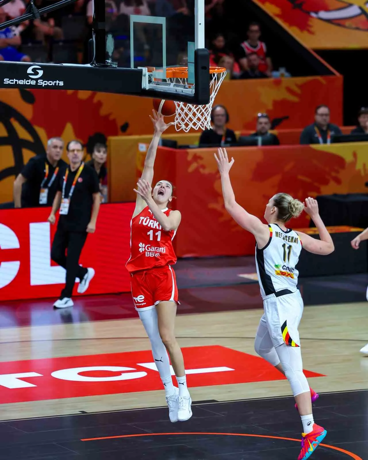 FIBA 2026 KADINLAR BASKETBOL DÜNYA KUPASI’NDA MÜCADELE EDEN A MİLLİ KADIN BASKETBOL TAKIMI, C GRUBU’NDAKİ İLK MAÇINDA BELÇİKA’YA 89-75'LİK SKORLA MAĞLUP OLDU.