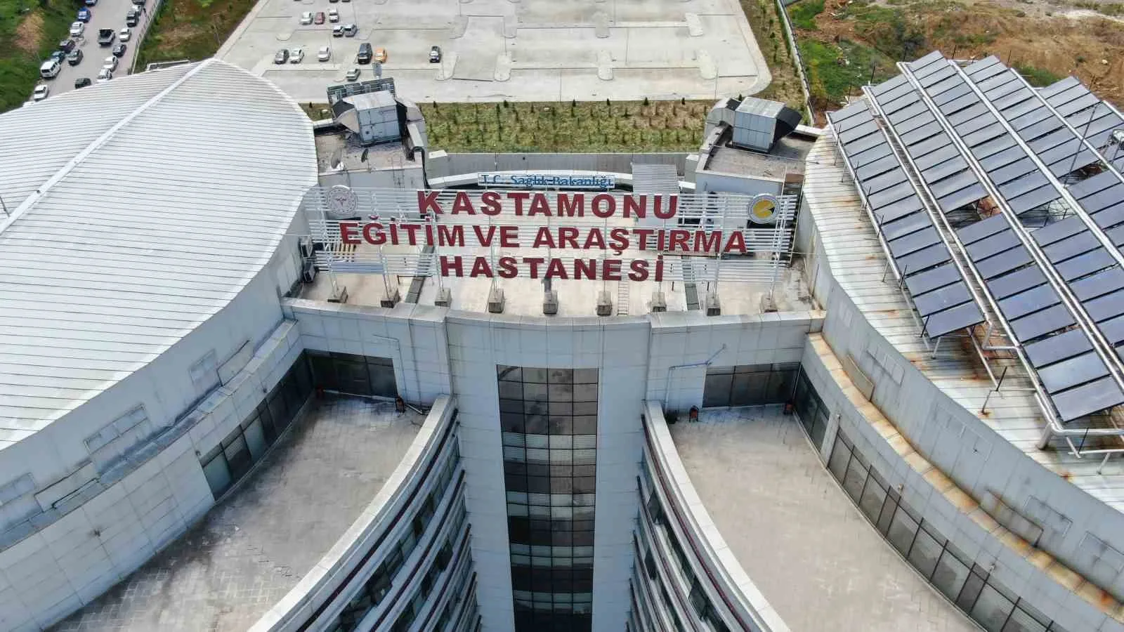 KASTAMONU’NUN KÜRE İLÇESİNDE TEKSTİL ATÖLYESİNDE ÇALIŞAN 12 İŞÇİ, KARBONMONOKSİT GAZI ZEHİRLENMESİ ŞÜPHESİYLE HASTANEYE KALDIRILDI.