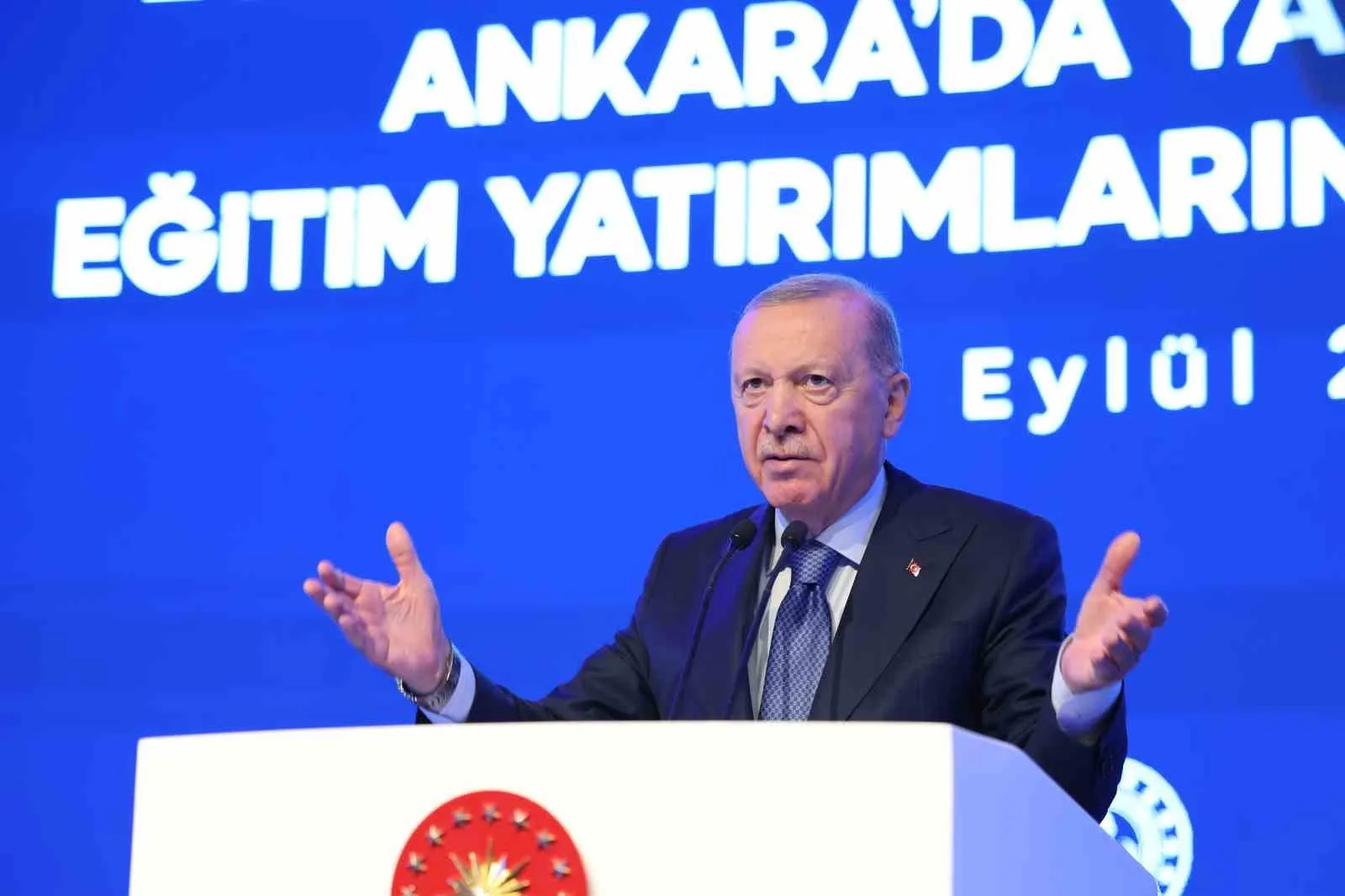 CUMHURBAŞKANI RECEP TAYYİP ERDOĞAN, "TÜRKİYE, FEN BİLİMLERİ, MATEMATİK VE OKUMA BECERİLERİ ALANINDA OECD ÜLKELERİ ARASINDA PUANINI EN FAZLA ARTIRAN ÜLKE OLDU" DEDİ.