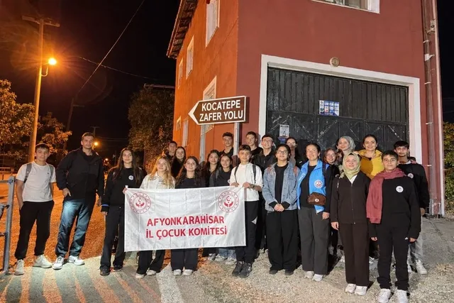 AİLE VE SOSYAL HİZMETLER BAKANI MAHİNUR ÖZDEMİR GÖKTAŞ, "ÜLKEMİZİN DÖRT BİR YANINDA GERÇEKLEŞTİRİLEN ETKİNLİKLERLE ÇOCUKLARIMIZIN ÇEVRE BİLİNCİNİ ARTIRIYOR, FİKİRLERİ VE KATILIMLARIYLA COP31 SÜRECİNE ÇOCUK HAKLARI PERSPEKTİFİNDEN KATKI SUNMALARINI DESTEKLİYORUZ" DEDİ.