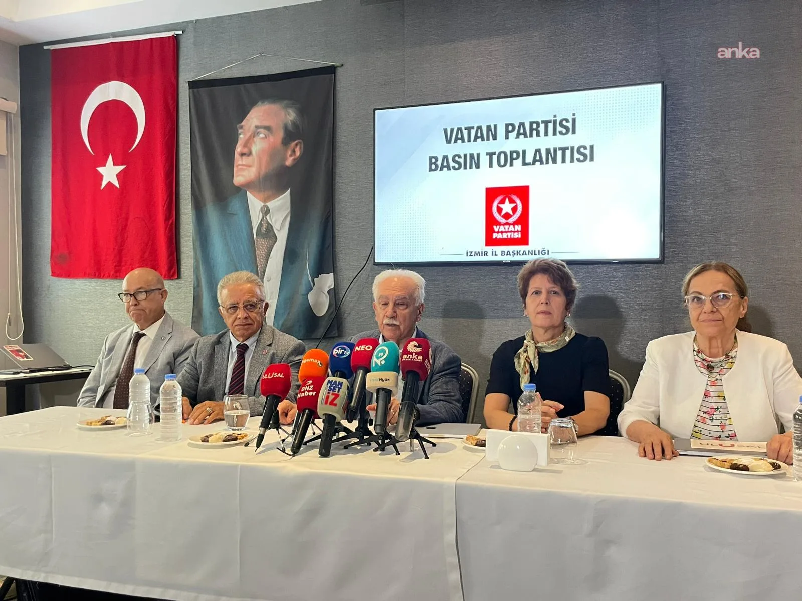 Doğu Perinçek: “Terörsüz Türkiye süreciyle ilgili atılan adımlar faydalı ama eksik” — fotoğraf 3