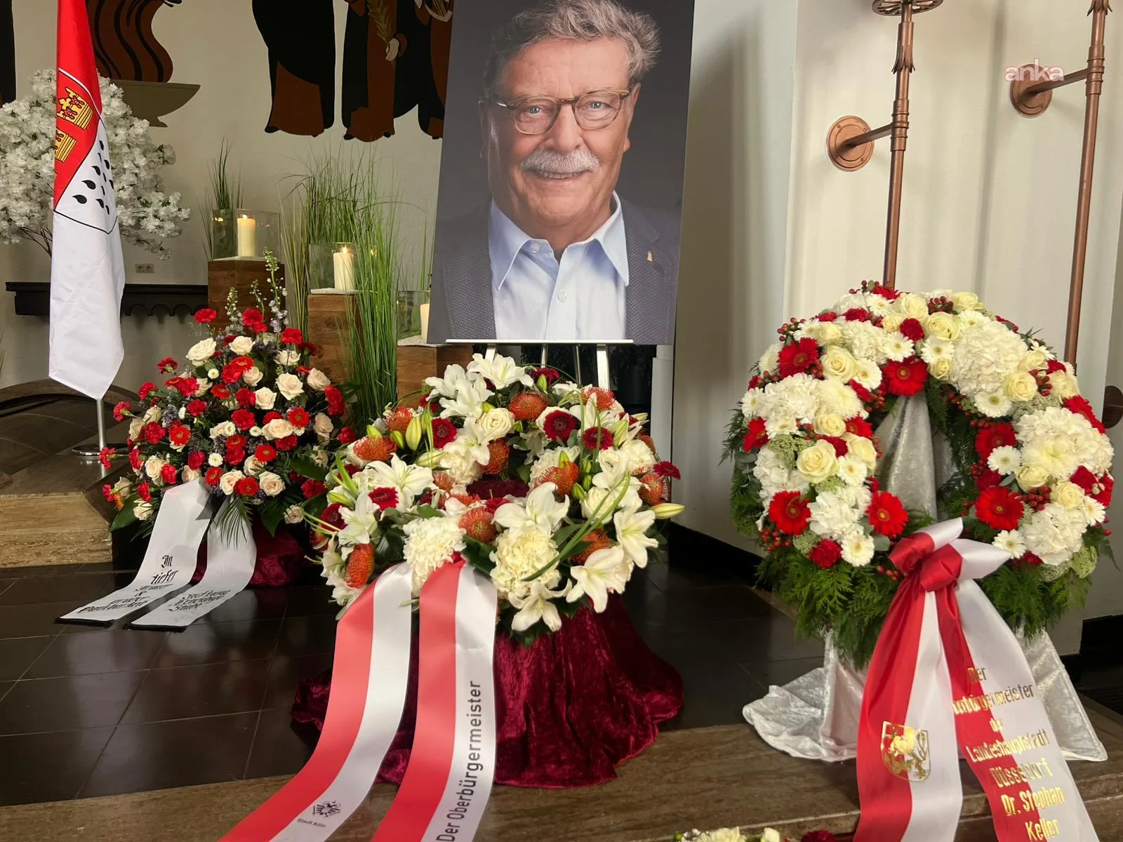 Eski Köln Belediye Başkanı Fritz Schramma defnedildi — fotoğraf 3