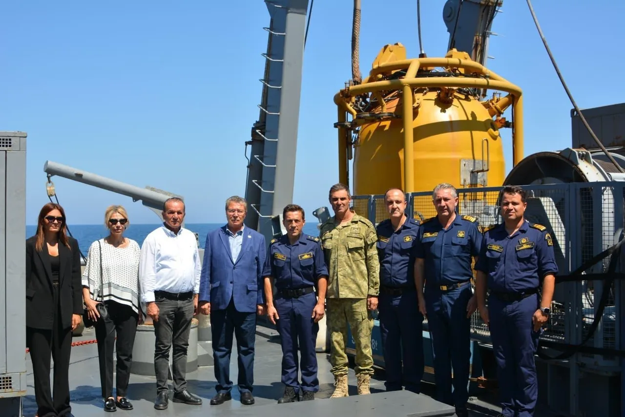 MİLLİ SAVUNMA BAKANLIĞI (MSB), GİRNE AÇIKLARINDA BATAN YOLCU GEMİSİNİN ENKAZINA YÖNELİK YÜRÜTÜLEN ARAMA KURTARMA FAALİYETLERİNİN SÜRDÜRÜLDÜĞÜNÜ BİLDİRDİ.