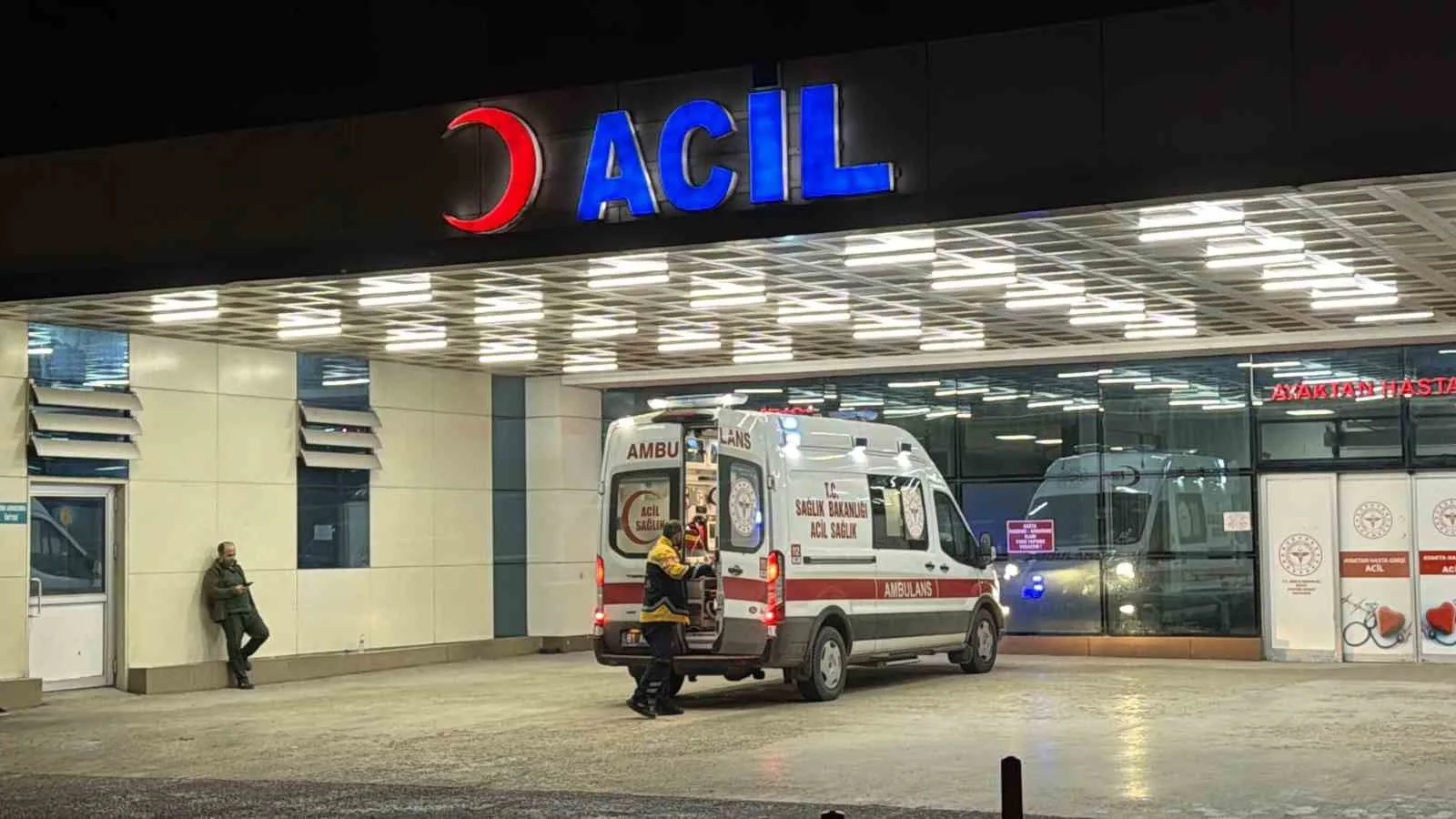 ACİL SERVİS