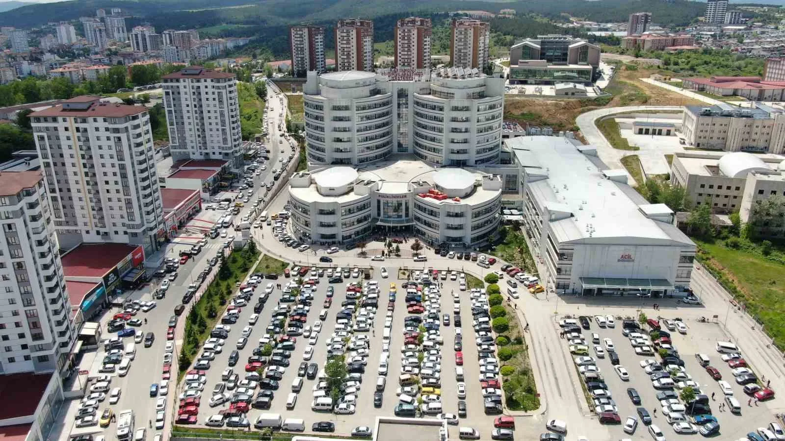 KASTAMONU’NUN KÜRE İLÇESİNDE TEKSTİL ATÖLYESİNDE ÇALIŞAN 12 İŞÇİ, KARBONMONOKSİT GAZI ZEHİRLENMESİ ŞÜPHESİYLE HASTANEYE KALDIRILDI.